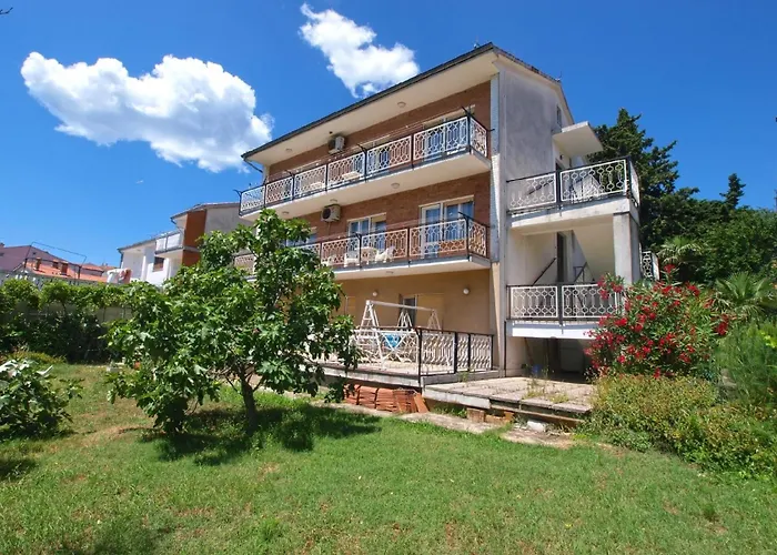 Ferienwohnung Fuer 8 Personen Ca 100 Qm In Pula, Istrien Istrische Riviera
